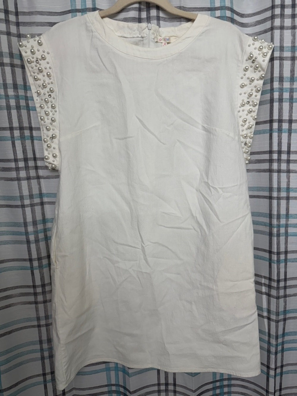 Pastels White Mini Dress with Pearl-Embellished Sleeves